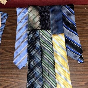Van Heusen Men's Tie Collection - Blue, Green, Yellow, Black